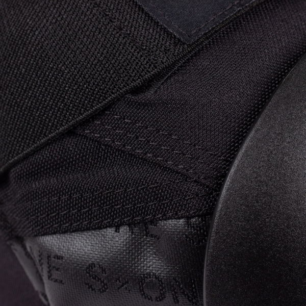 S1 PRO GEN 4.5 (40mm) KNEE PADS - BLACK/WHITE - 3XL